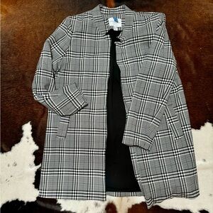 Black/white plaid blazer, long